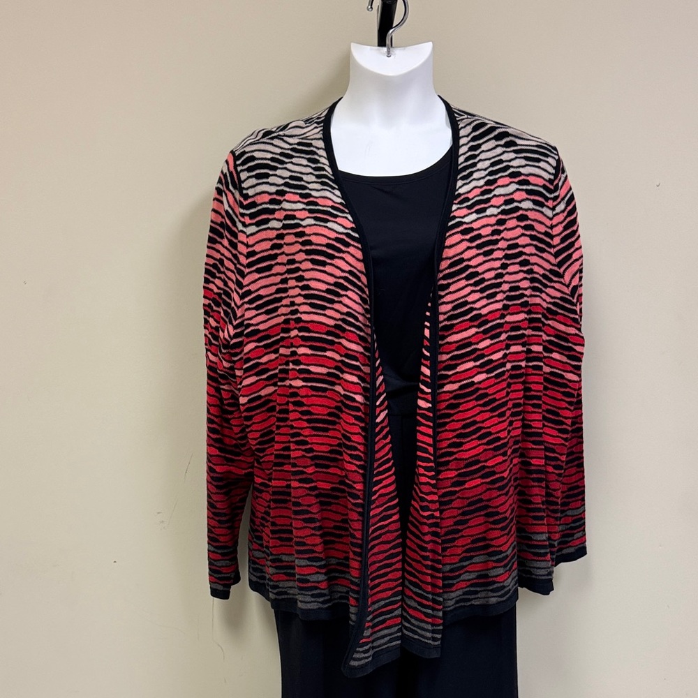 Elegant Ombre Red and Black Women's Cardigan